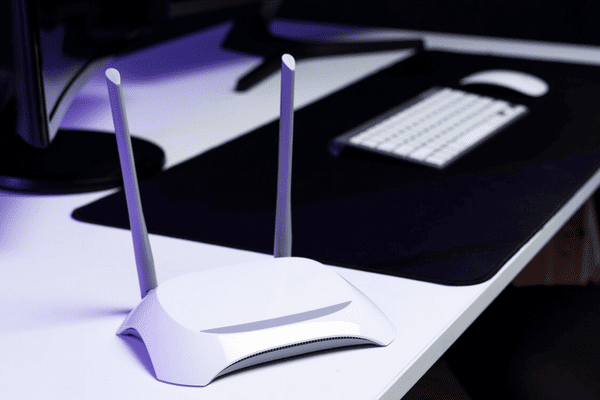 重啟網(wǎng)絡設備與電腦